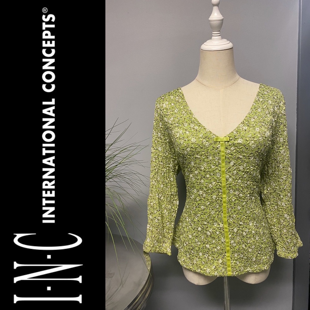INC Floral Stretchy V Neck 3/4 Sleeve Blouse